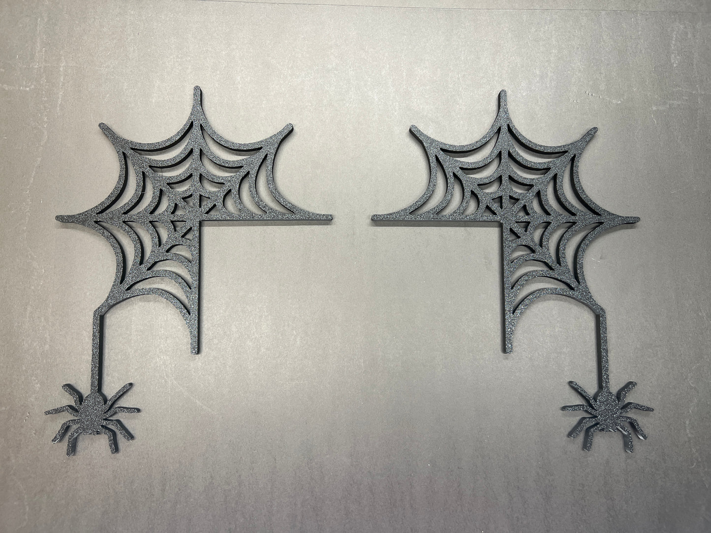 Door Corner: Spider & Web